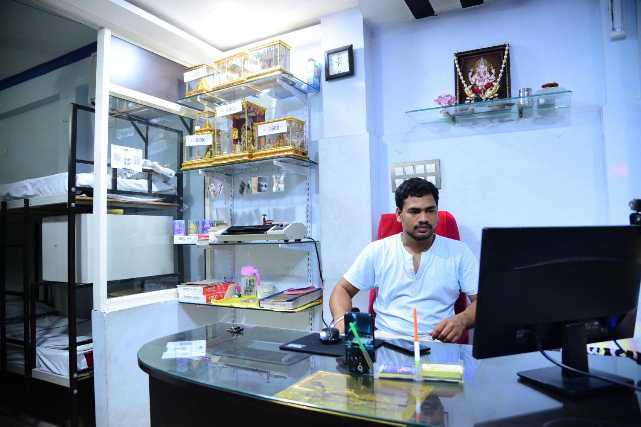 Sri Govindarajaswamy Dormitory Tirupati Buitenkant foto